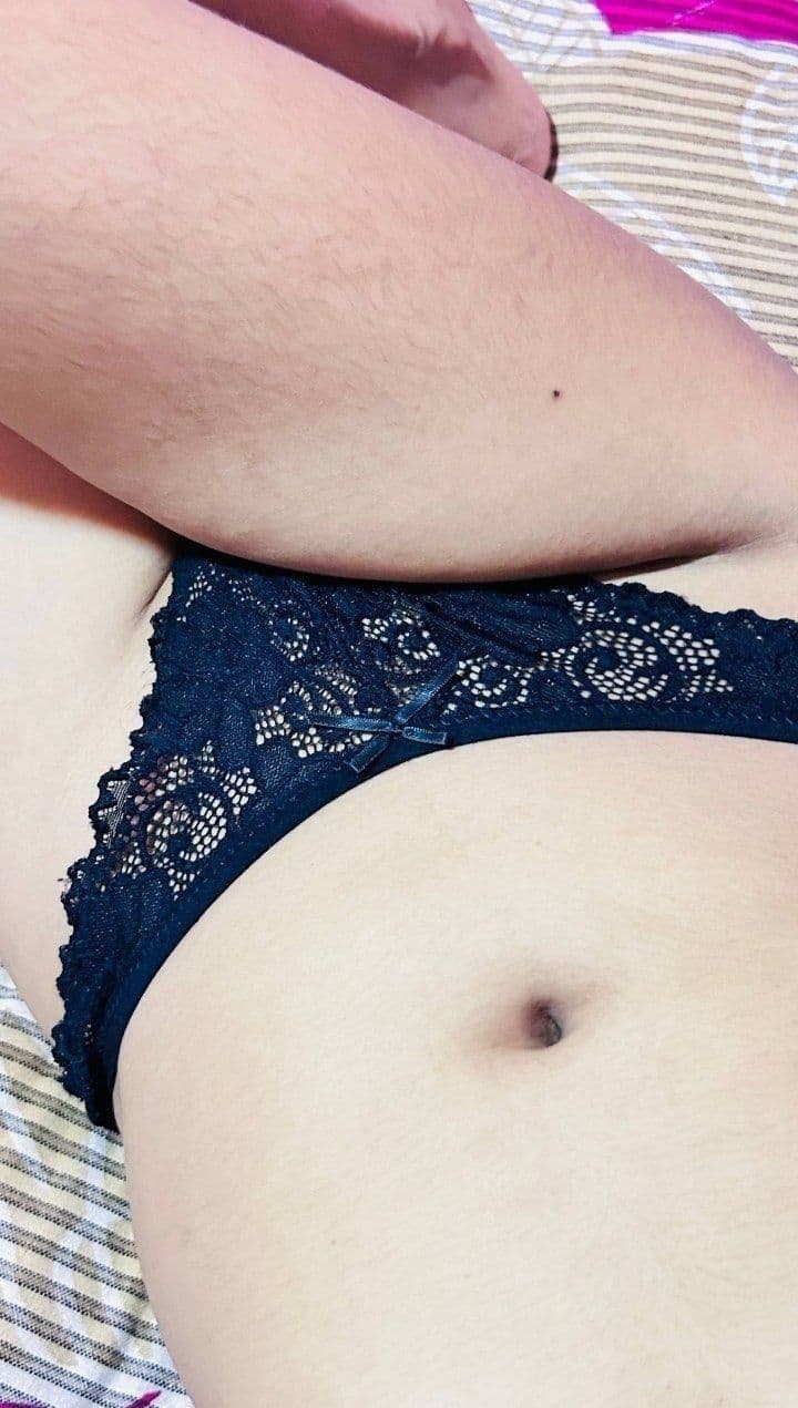 කවුරුත් හොයන මලීෂාගේ සුපිරි ෆොටෝස්