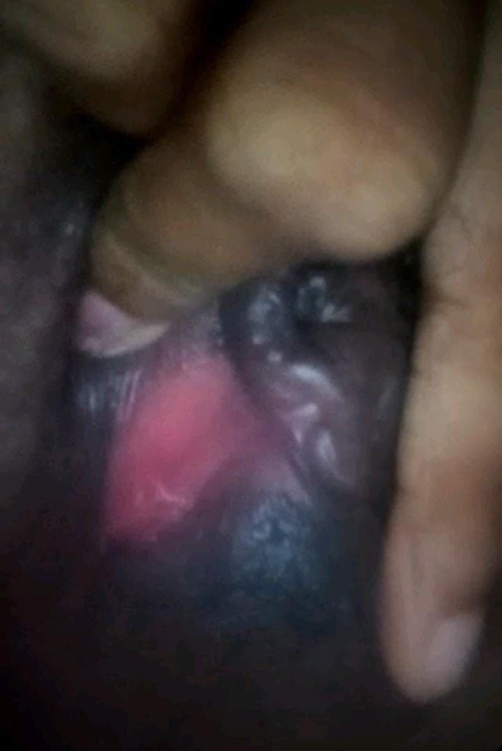 දැක්කම පිස්සු හැදෙන දිලිකාගේ වල් ෆොටෝස්