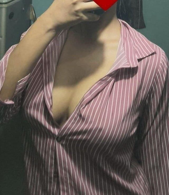 ස්පා චලනිගේ වයිරල් වෙච්ච අලුත්ම වැල ෆොටෝස්